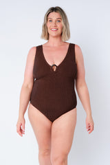 UNE PIECE-Crinkle Cut V-Neck One Piece with Ring CHOCOLATE