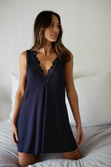 UNE PIECE-Lace Trim V-Neck Nightie NAVY