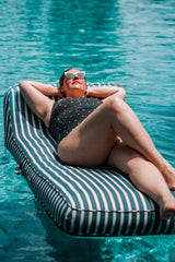 UNE PIECE-Classic Square Neck POLKA NOIR