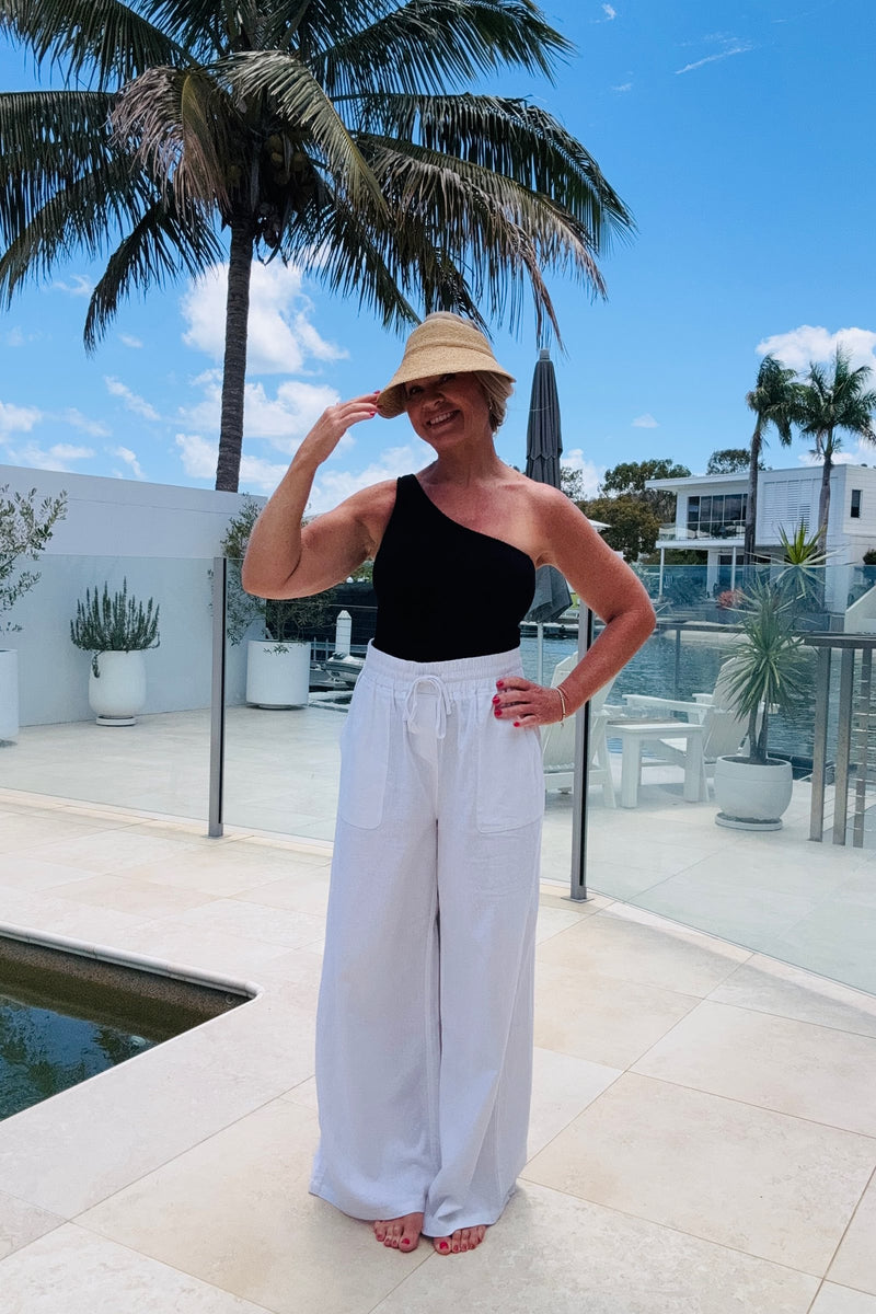 UNE PIECE-Crinkle Cut One Shoulder One Piece BLACK