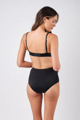 UNE PIECE-Never Say Never Bikini Bralette BLACK