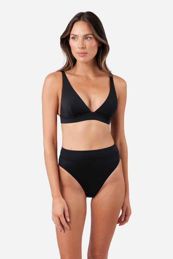 UNE PIECE-Never Say Never Bikini Bralette BLACK