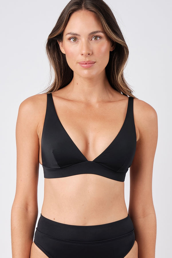 UNE PIECE-Never Say Never Bikini Bralette BLACK