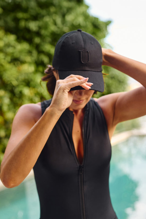 UNE PIECE US-'U' Logo Cap BLACK