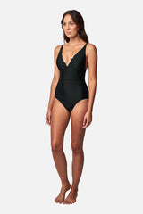 UNE PIECE-Scalloped Classic One Piece BLACK